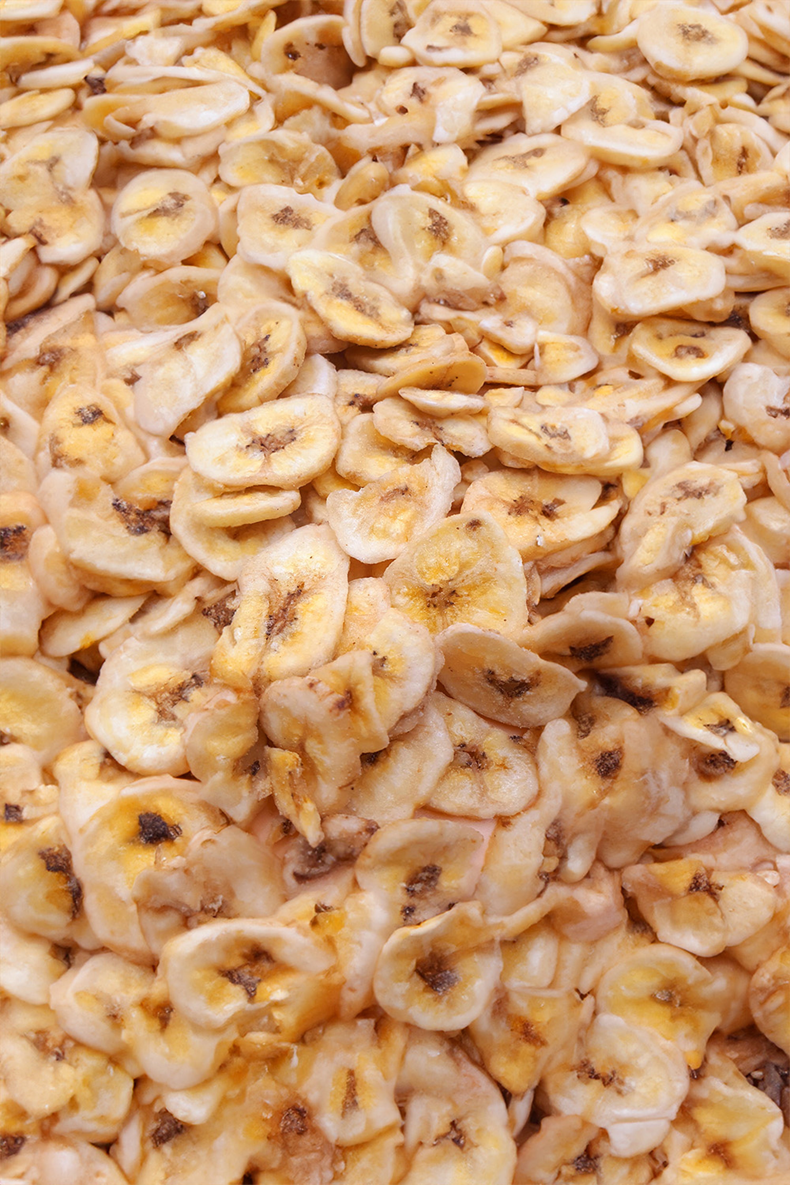 Knabba Baba Bananenchips ohne Zucker 1000 g, große Menge ohne Hintergrund